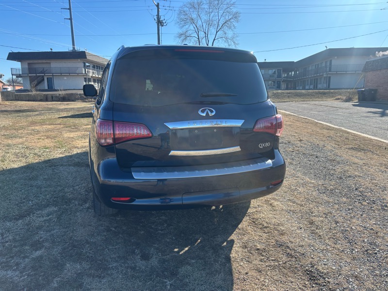 Infiniti QX80 4WD 2015