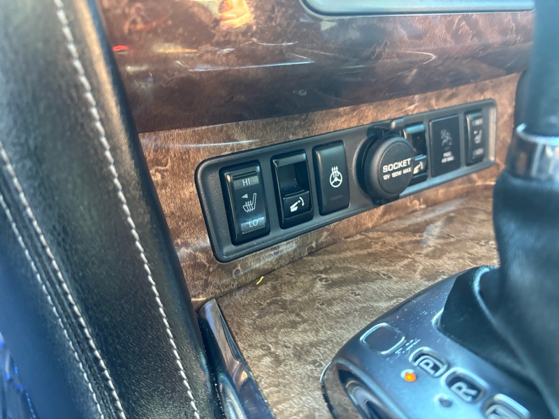 Infiniti QX80 4WD 2015