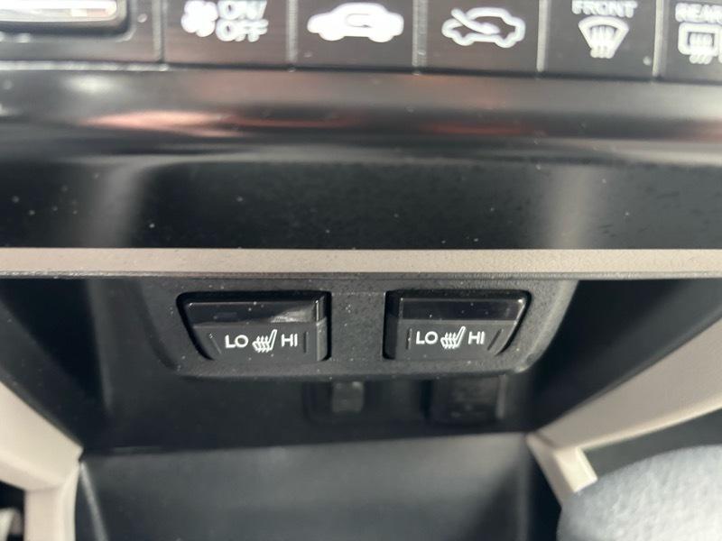 Honda Civic Hybrid CVT AT-PZEV with Leather 2012