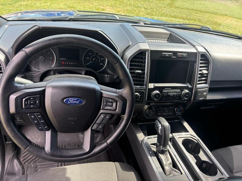 Ford F-150 XLT SuperCab 8-ft. Bed 4WD 2017