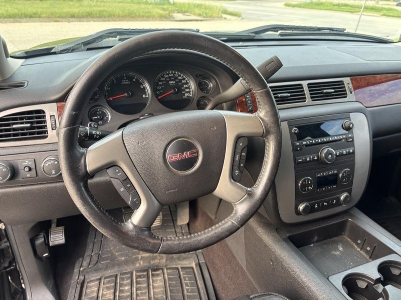 GMC Sierra 1500 SLT Crew Cab 4WD 2013