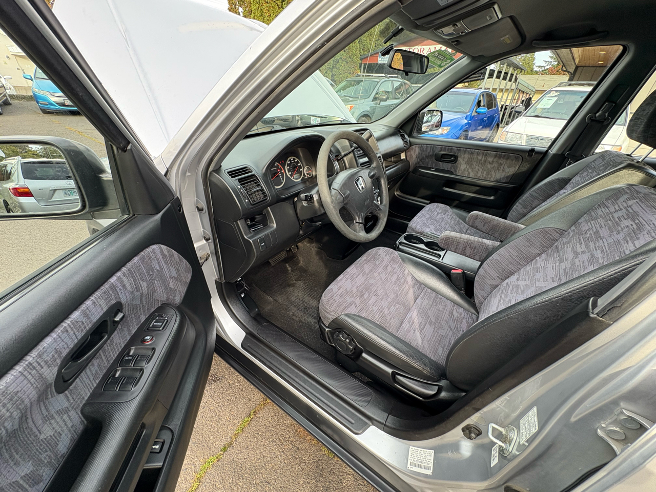 Honda CR-V LX 4WD 4-spd AT 2003 Honda CR-V LX 4WD 4-spd AT 2003