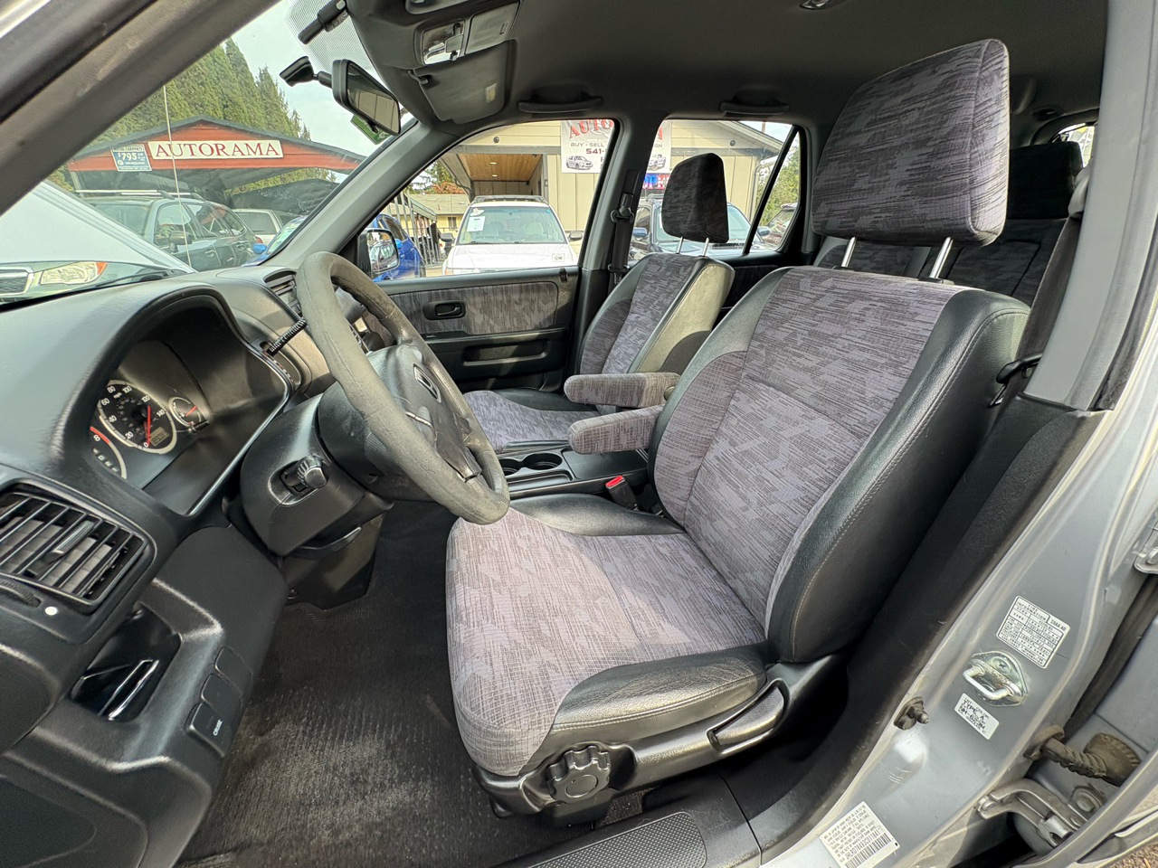 Honda CR-V LX 4WD 4-spd AT 2003 Honda CR-V LX 4WD 4-spd AT 2003