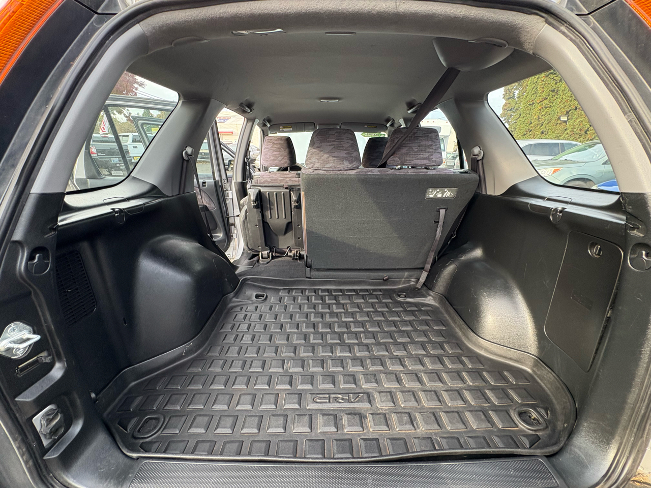 Honda CR-V LX 4WD 4-spd AT 2003 Honda CR-V LX 4WD 4-spd AT 2003