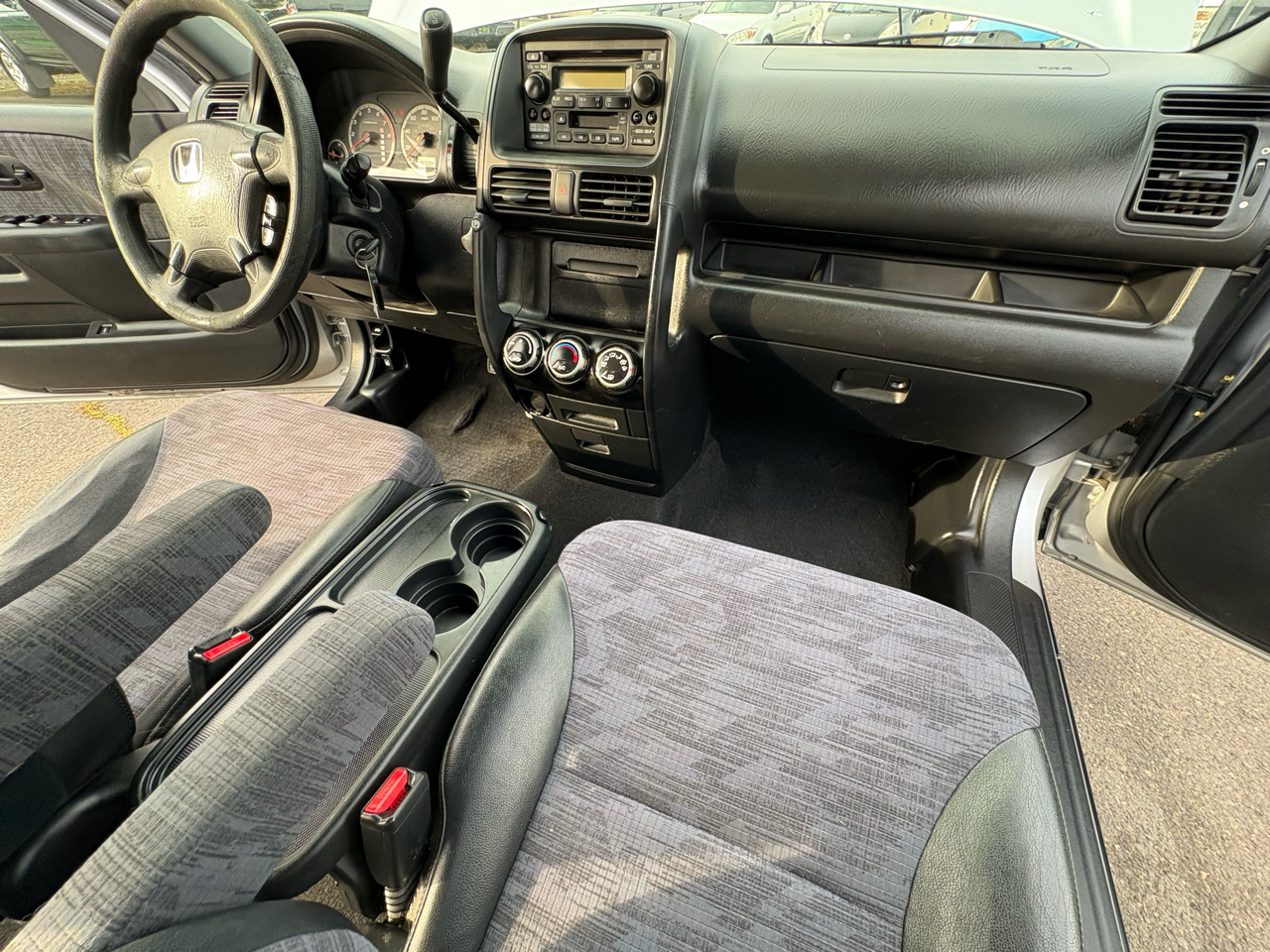 Honda CR-V LX 4WD 4-spd AT 2003 Honda CR-V LX 4WD 4-spd AT 2003