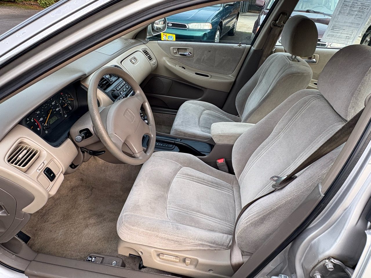 Honda Accord LX V6 sedan 1999