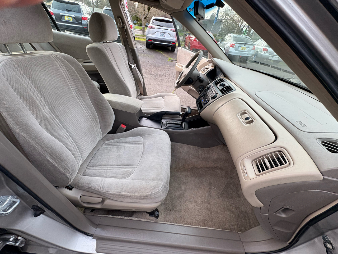 Honda Accord LX V6 sedan 1999