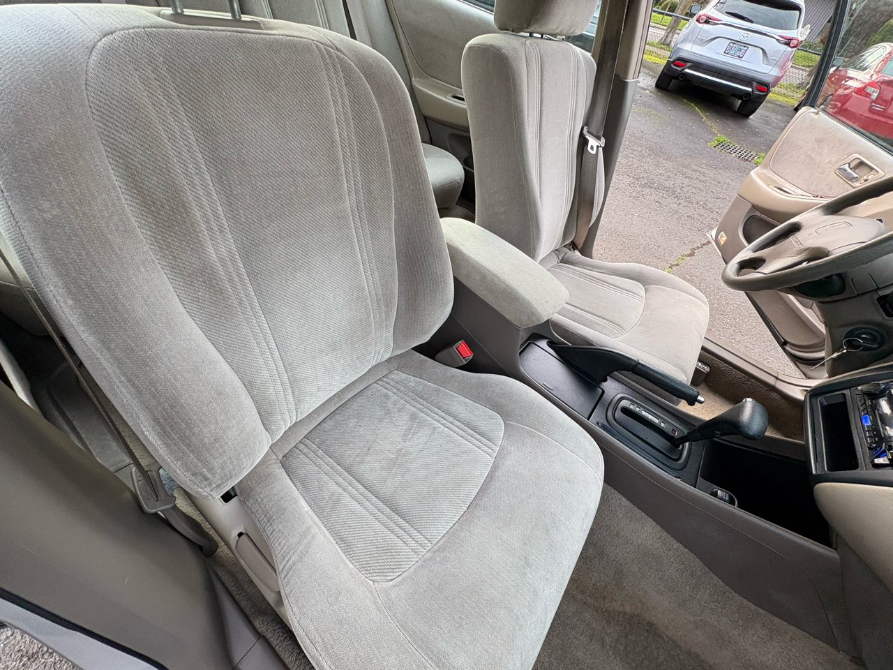 Honda Accord LX V6 sedan 1999