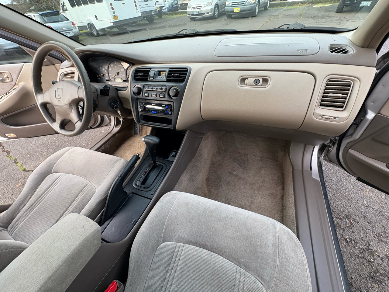 Honda Accord LX V6 sedan 1999