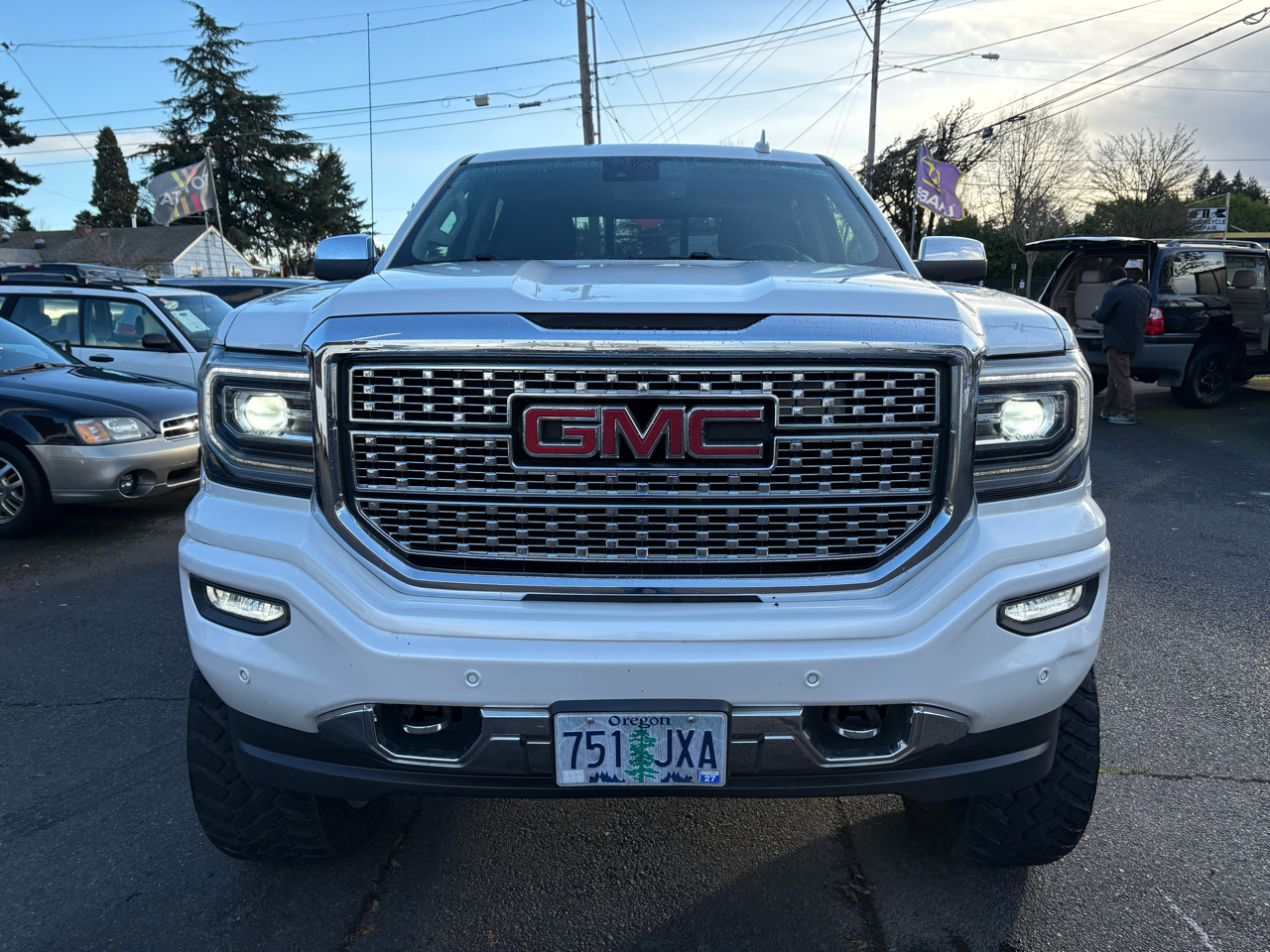 GMC Sierra 1500 Denali Crew Cab Short Box 4WD 2017