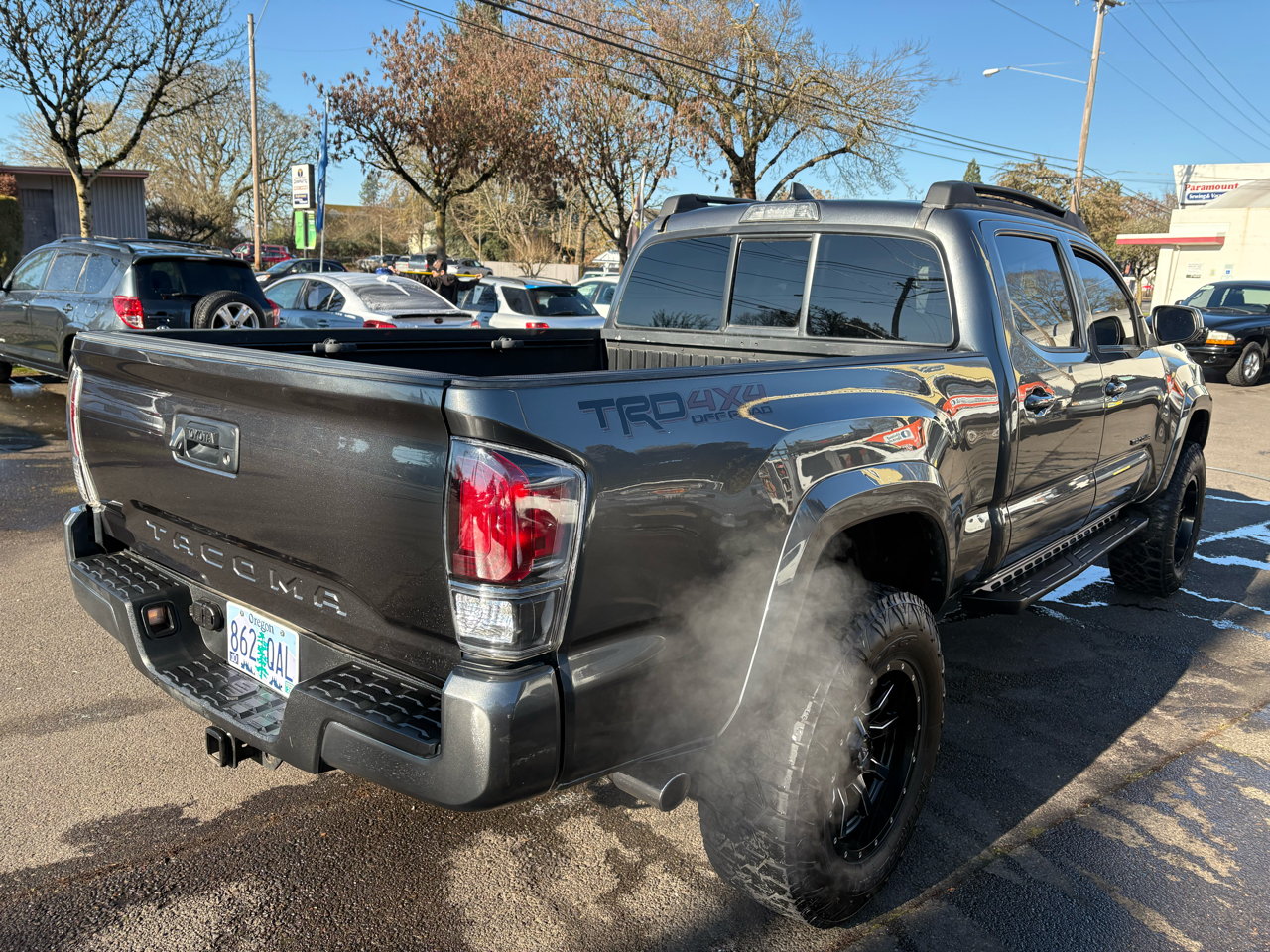 Toyota Tacoma 4WD Double Cab LB V6 AT TRD Sport (Natl) 2016