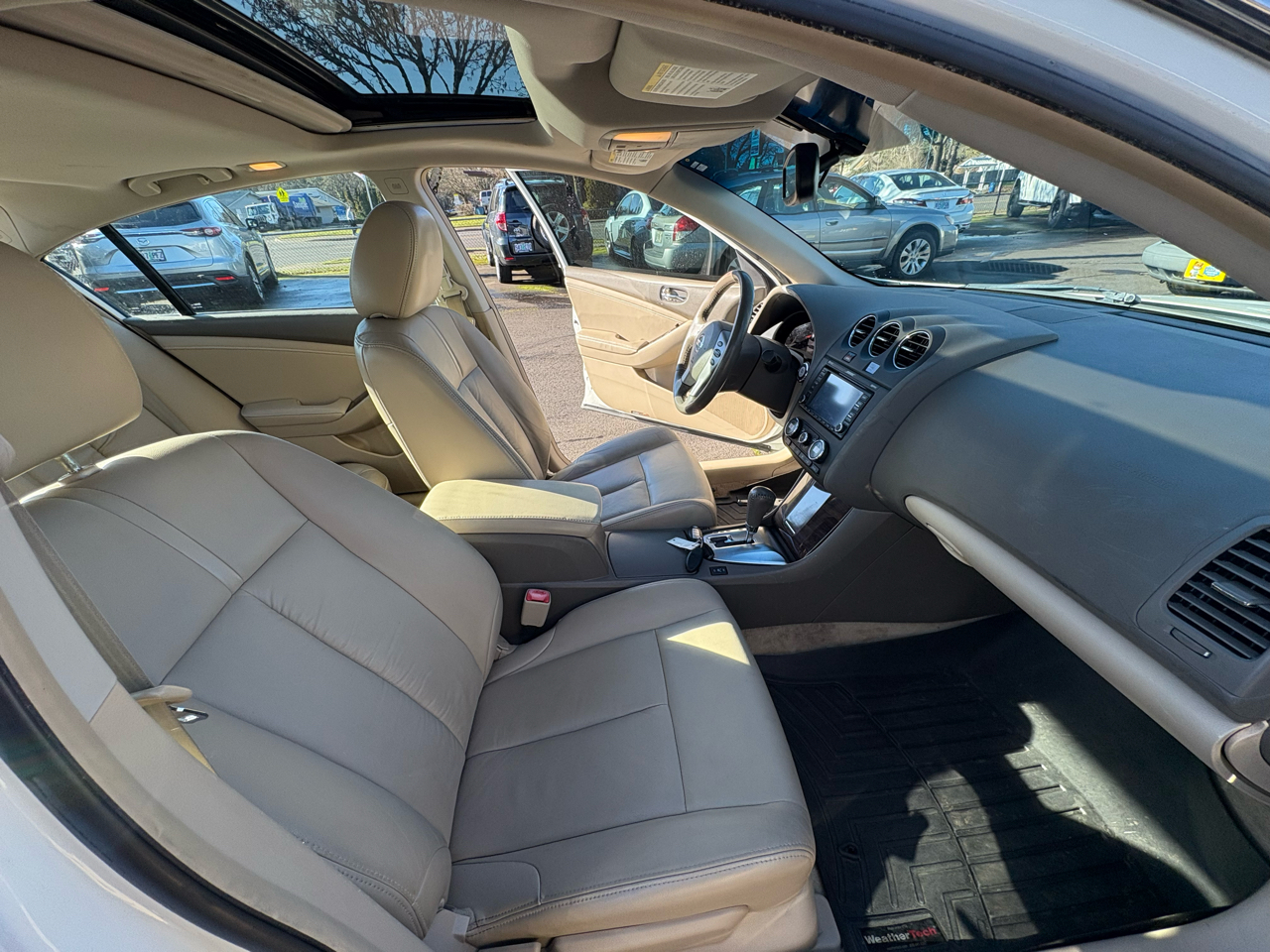 Nissan Altima 2.5 S 2010