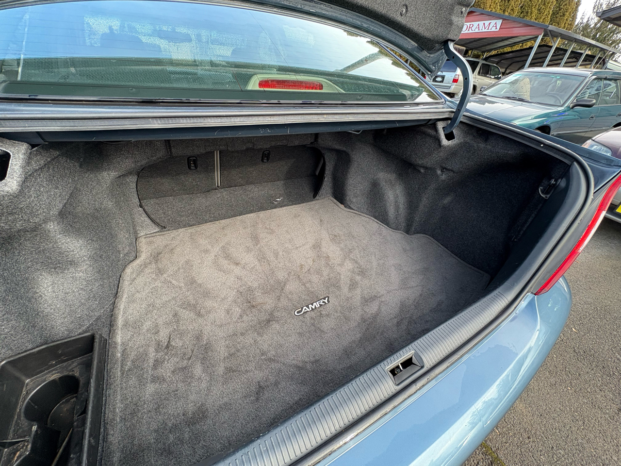 Toyota Camry LE 2002