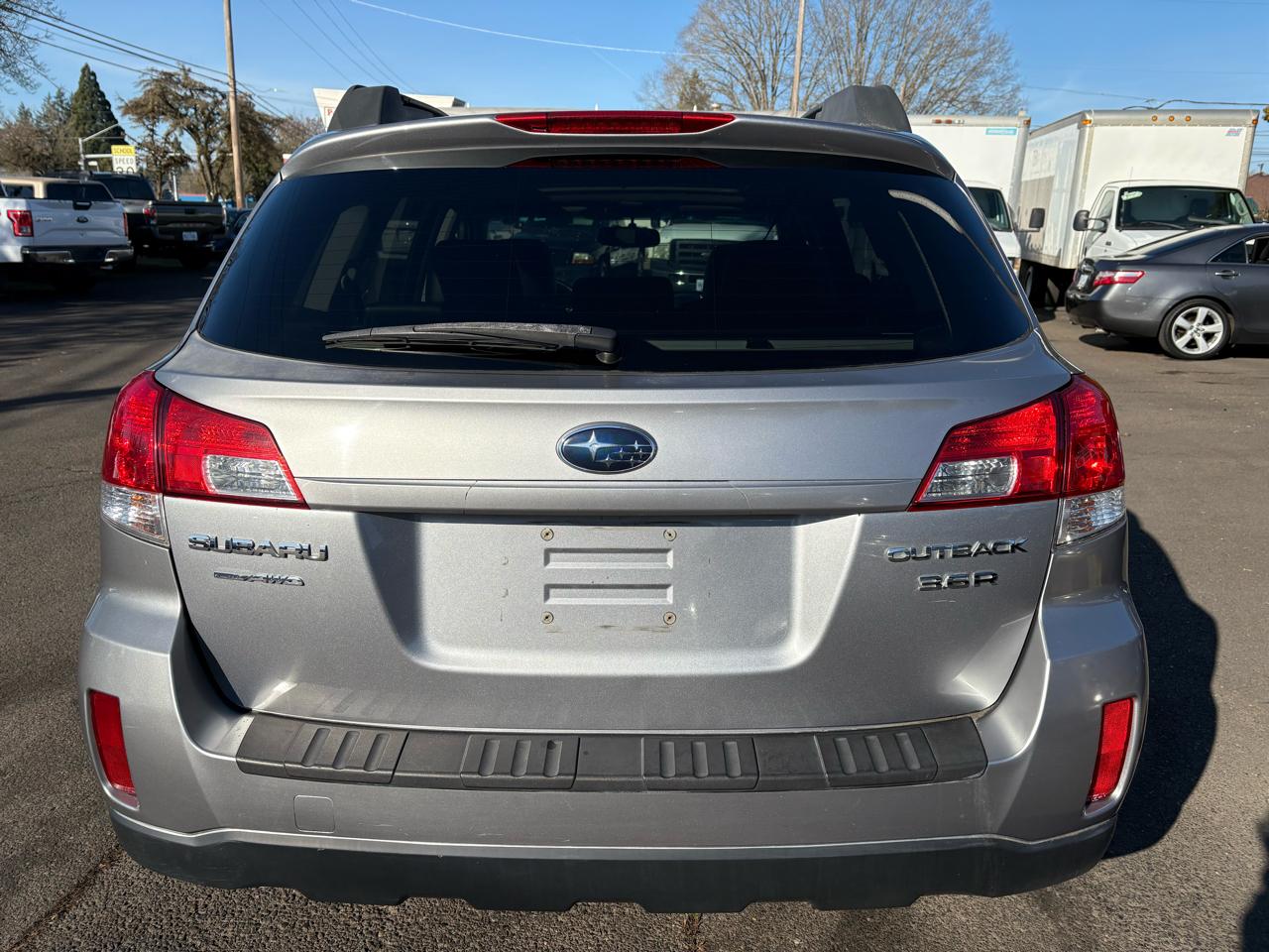 Subaru Outback 3.6R Limited 2010