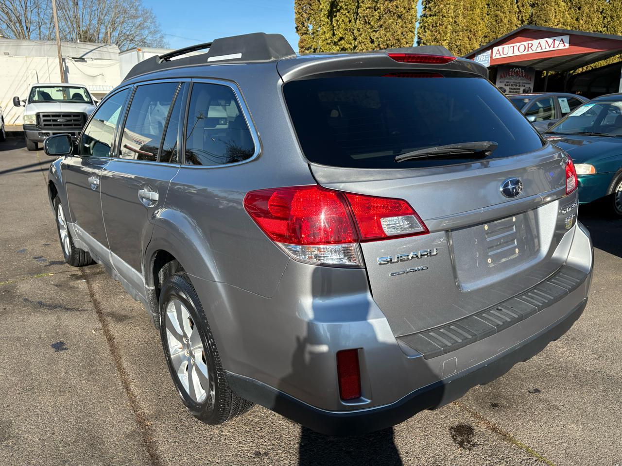 Subaru Outback 3.6R Limited 2010