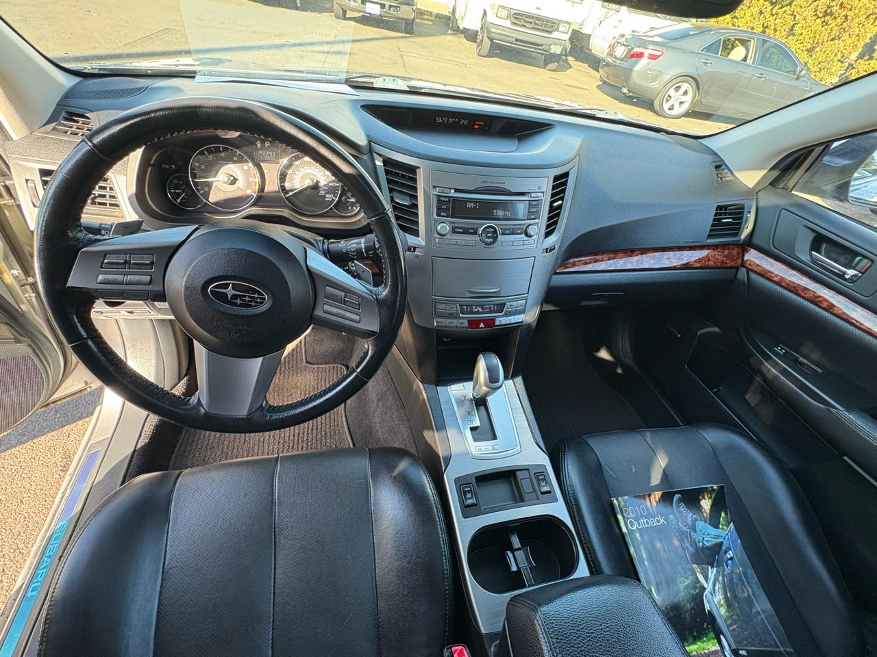 Subaru Outback 3.6R Limited 2010