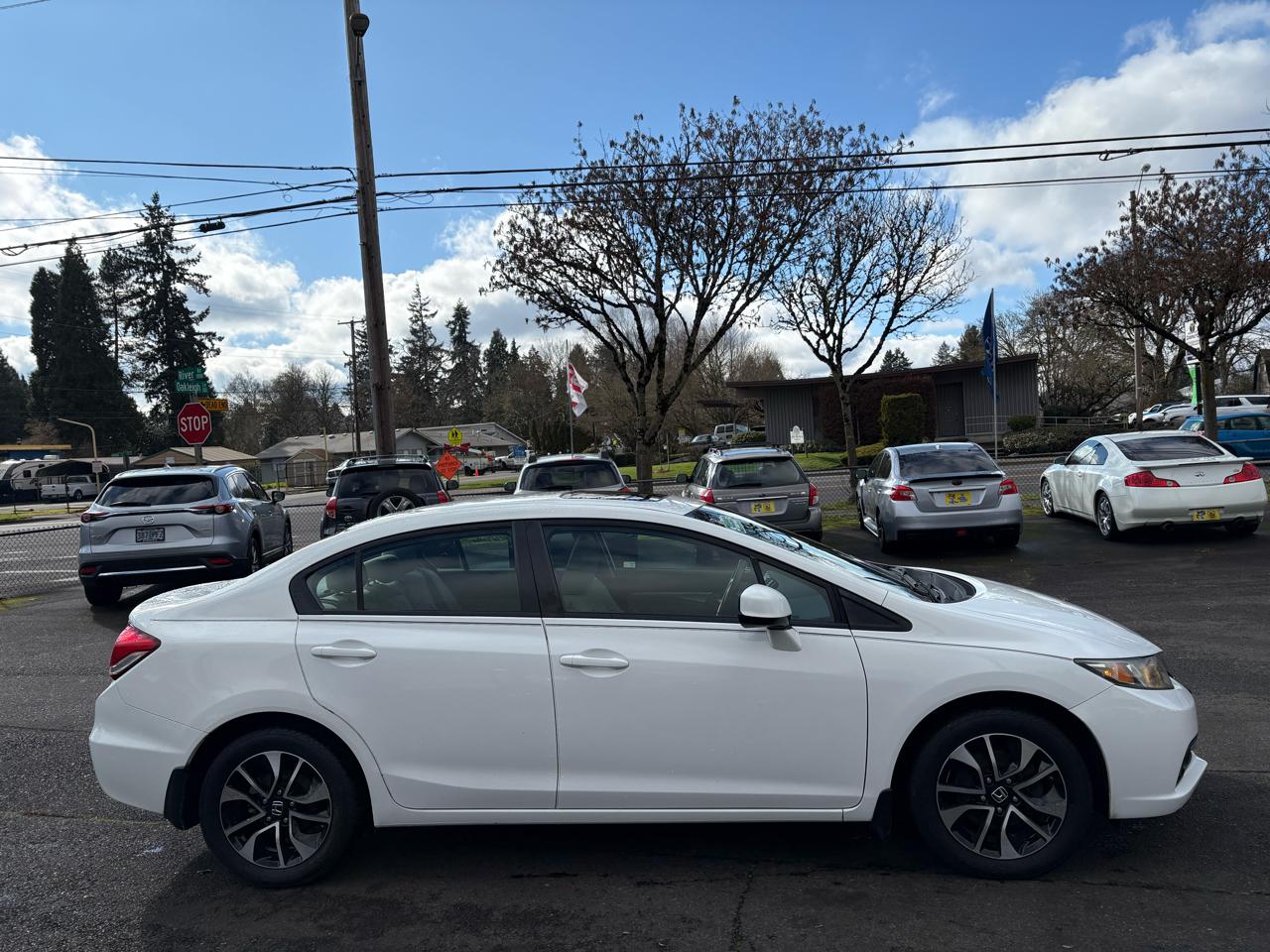 Honda Civic EX Sedan 5-Speed AT 2013