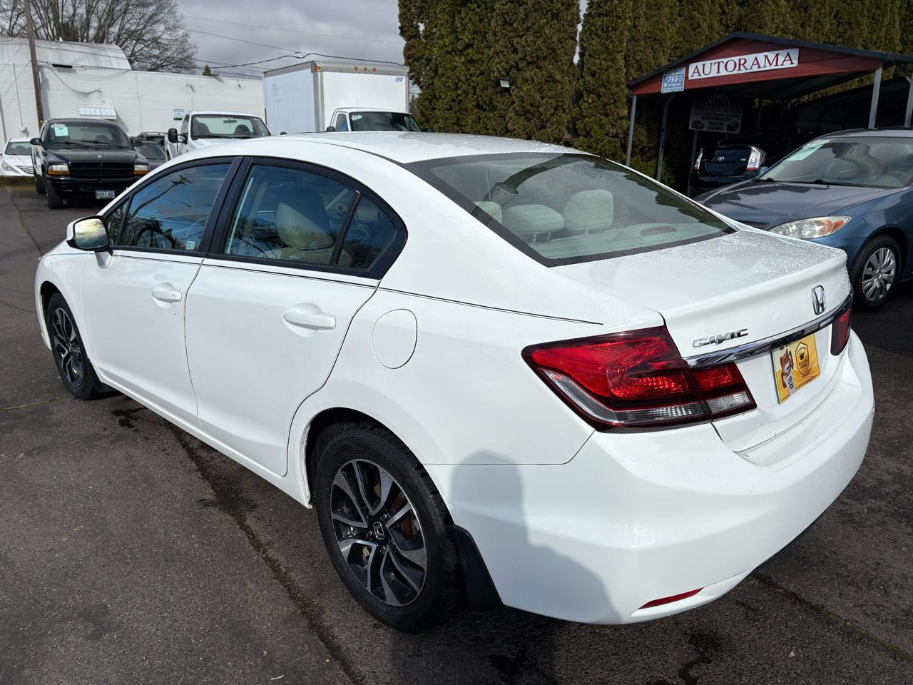 Honda Civic EX Sedan 5-Speed AT 2013