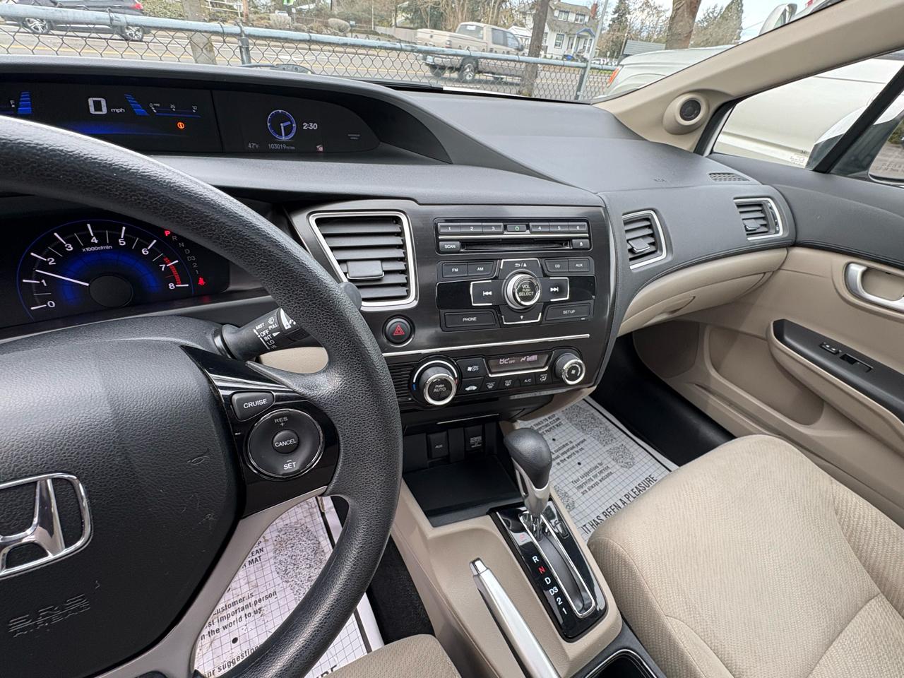 Honda Civic EX Sedan 5-Speed AT 2013