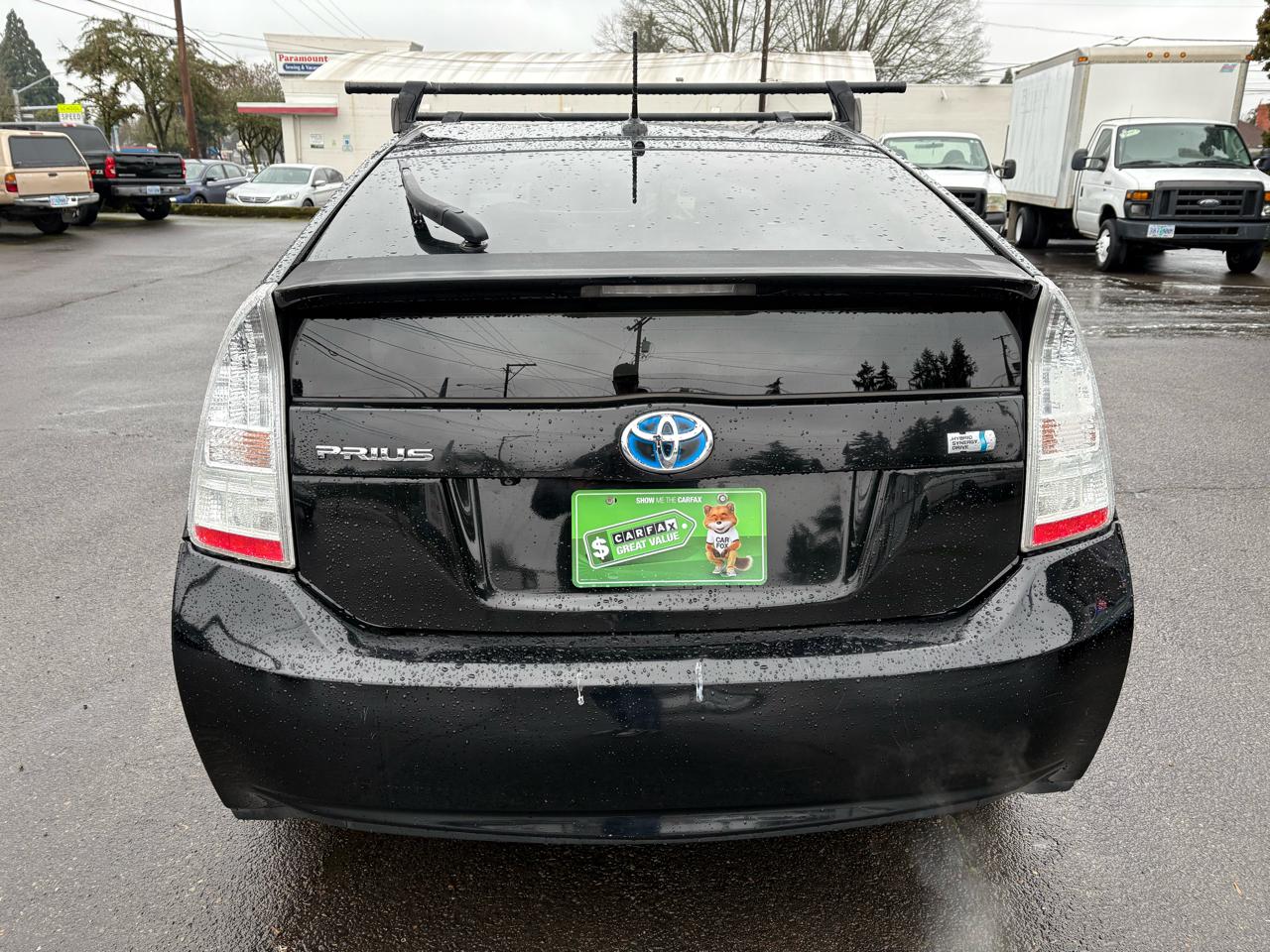 Toyota Prius Prius V 2010