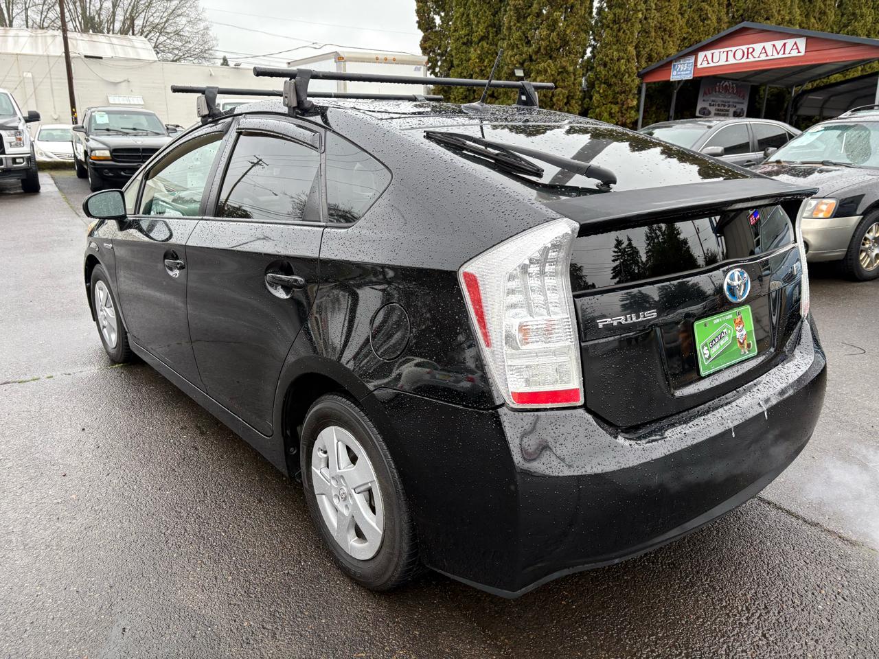 Toyota Prius Prius V 2010