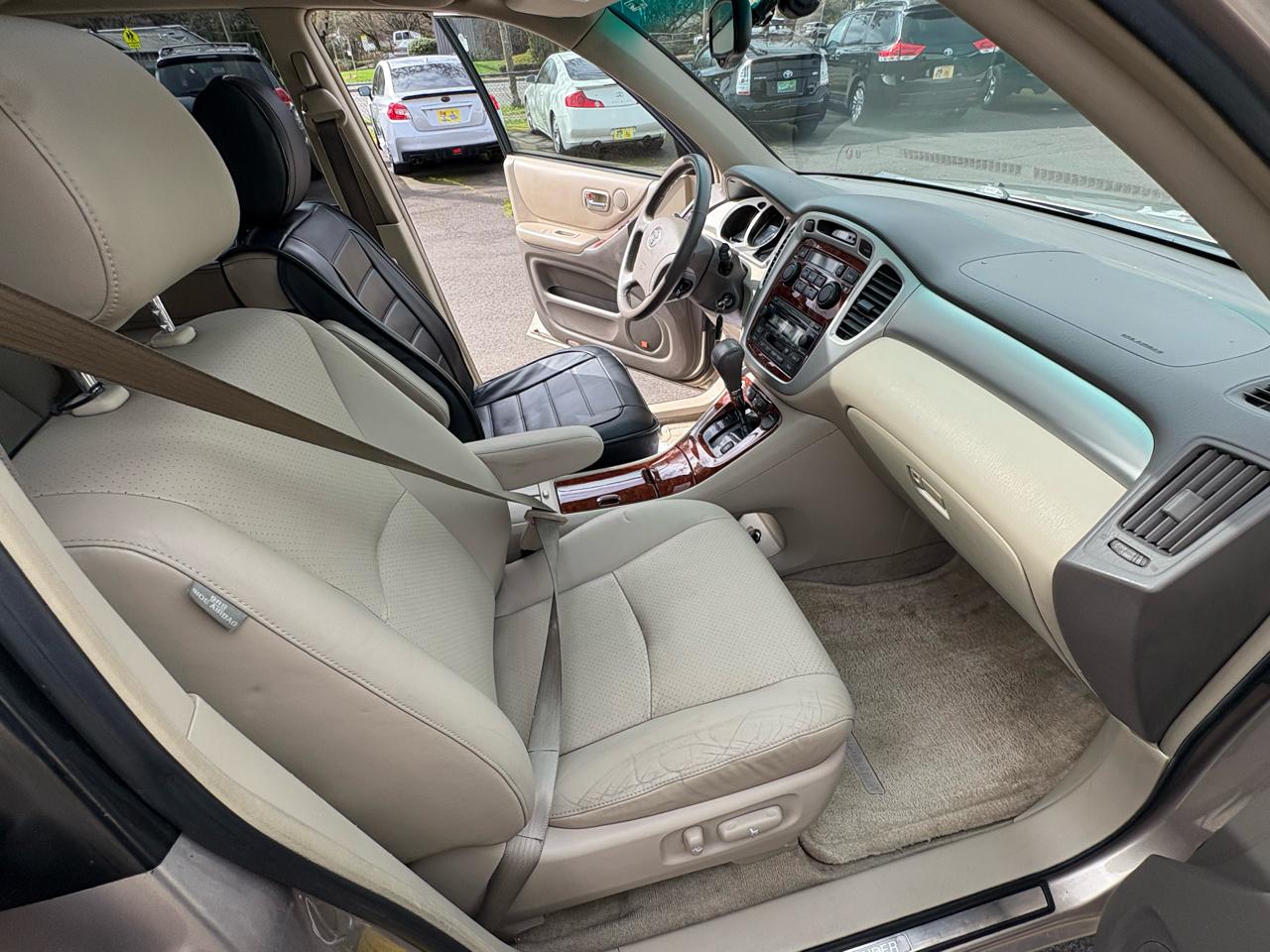 Toyota Highlander V6 4WD 2005