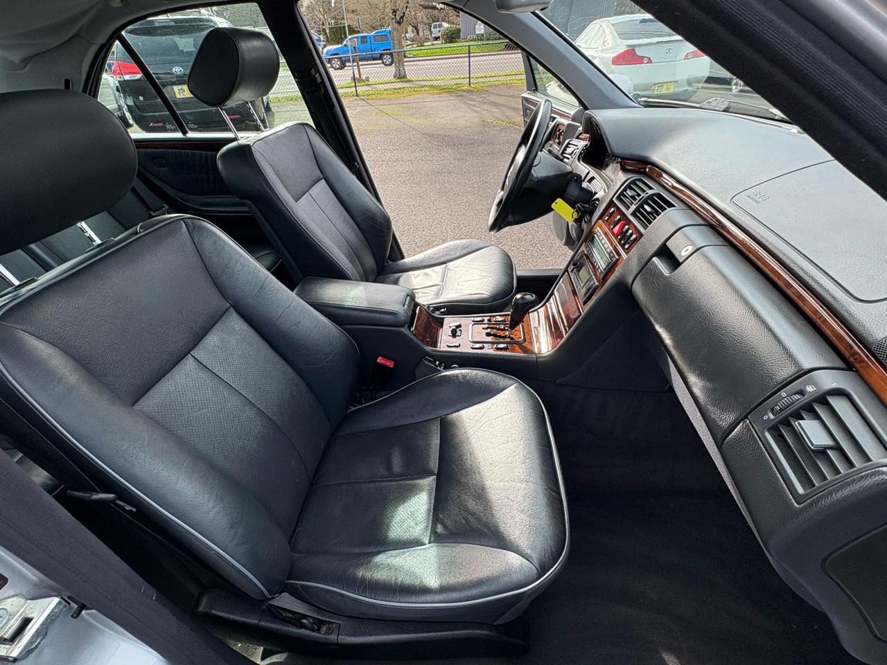 Mercedes-Benz E-Class E320 2002