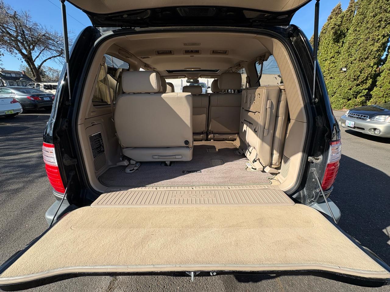 Lexus LX 470 Base 1999