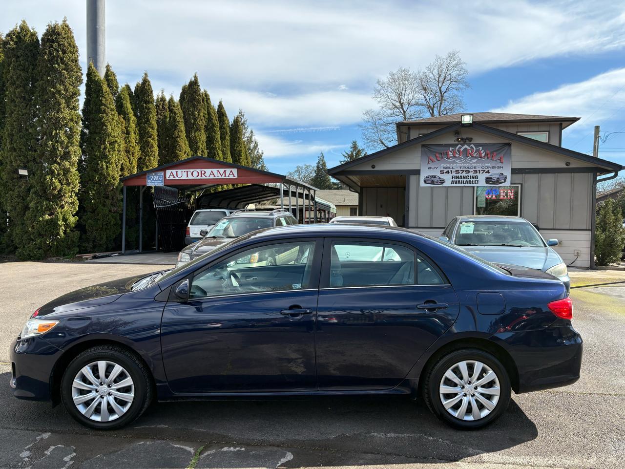 Toyota Corolla S 5-Speed MT 2013