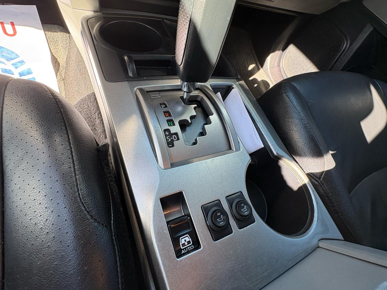 Toyota 4Runner SR5 4WD 2012