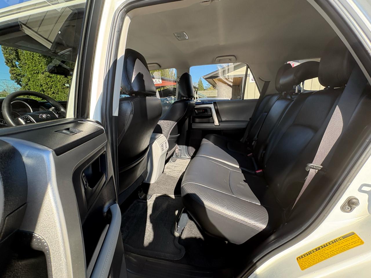 Toyota 4Runner SR5 4WD 2012