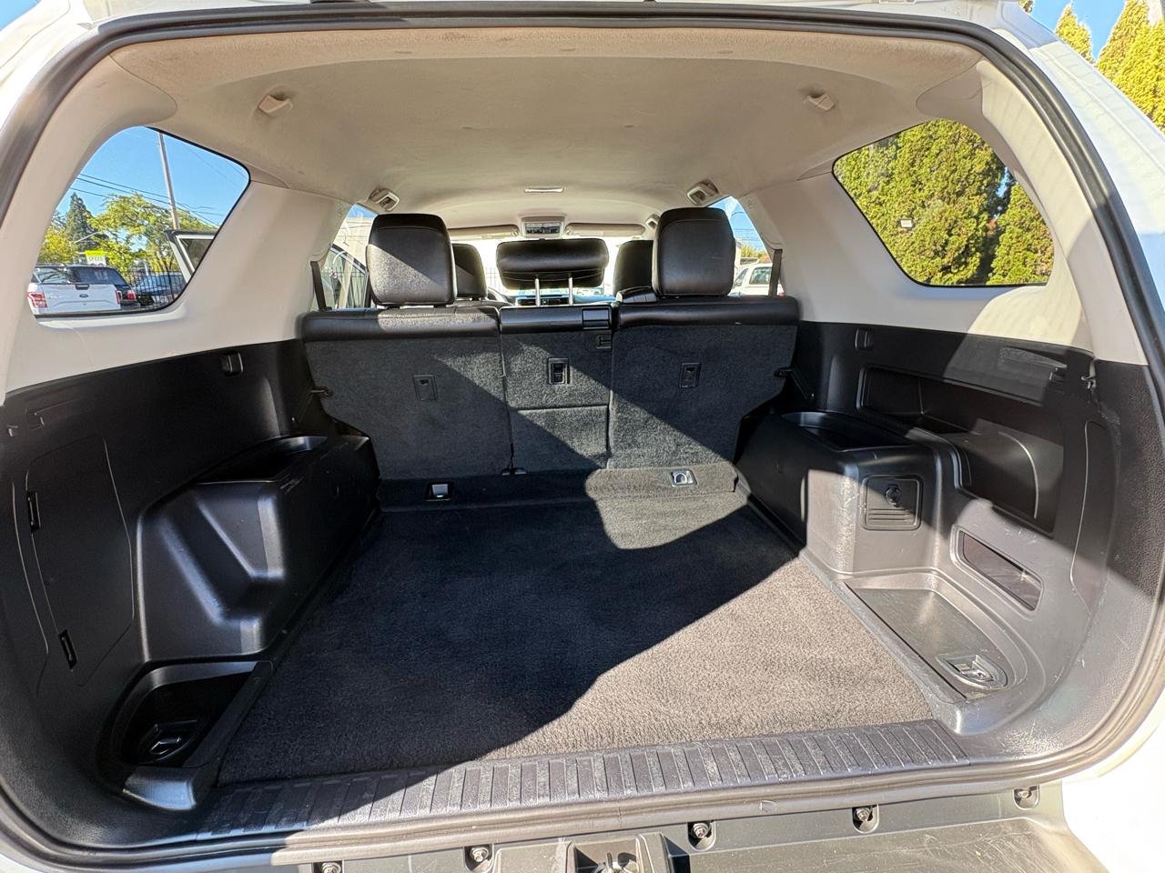 Toyota 4Runner SR5 4WD 2012