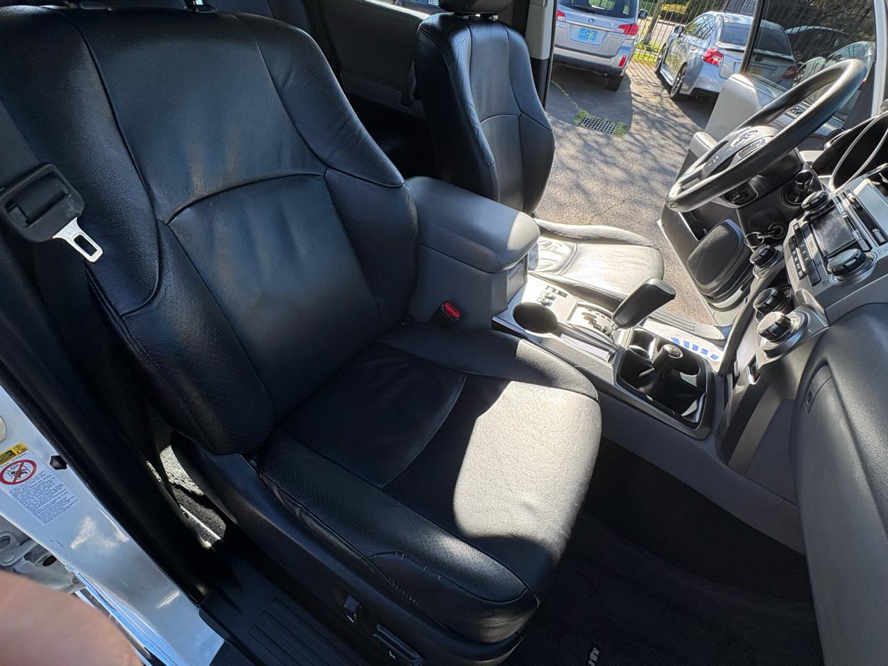 Toyota 4Runner SR5 4WD 2012