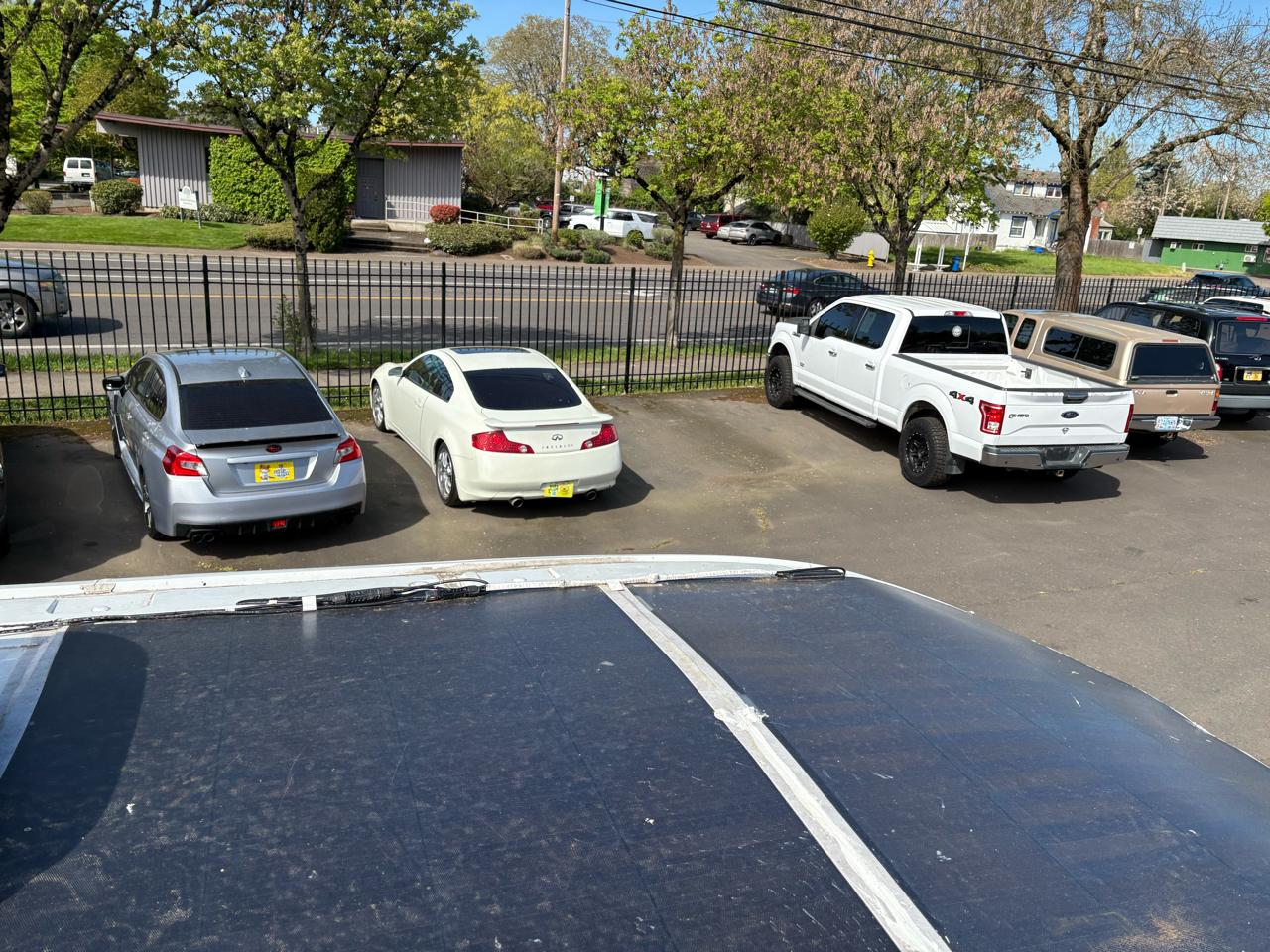 Ford Transit 250 Van Med. Roof w/Sliding Pass. 148-in. WB 2015