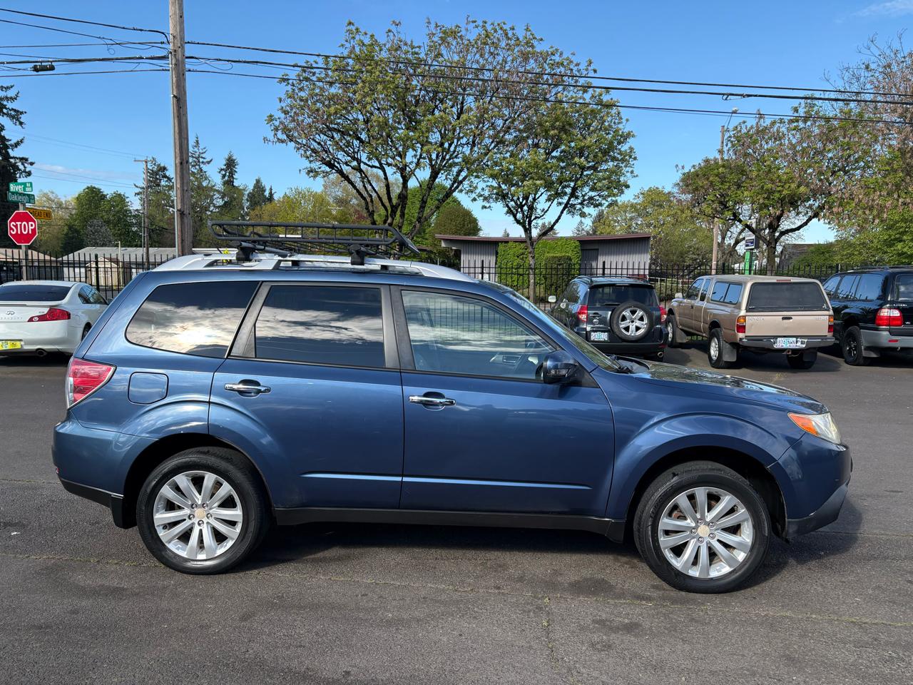 Subaru Forester 2.5X Touring 2012