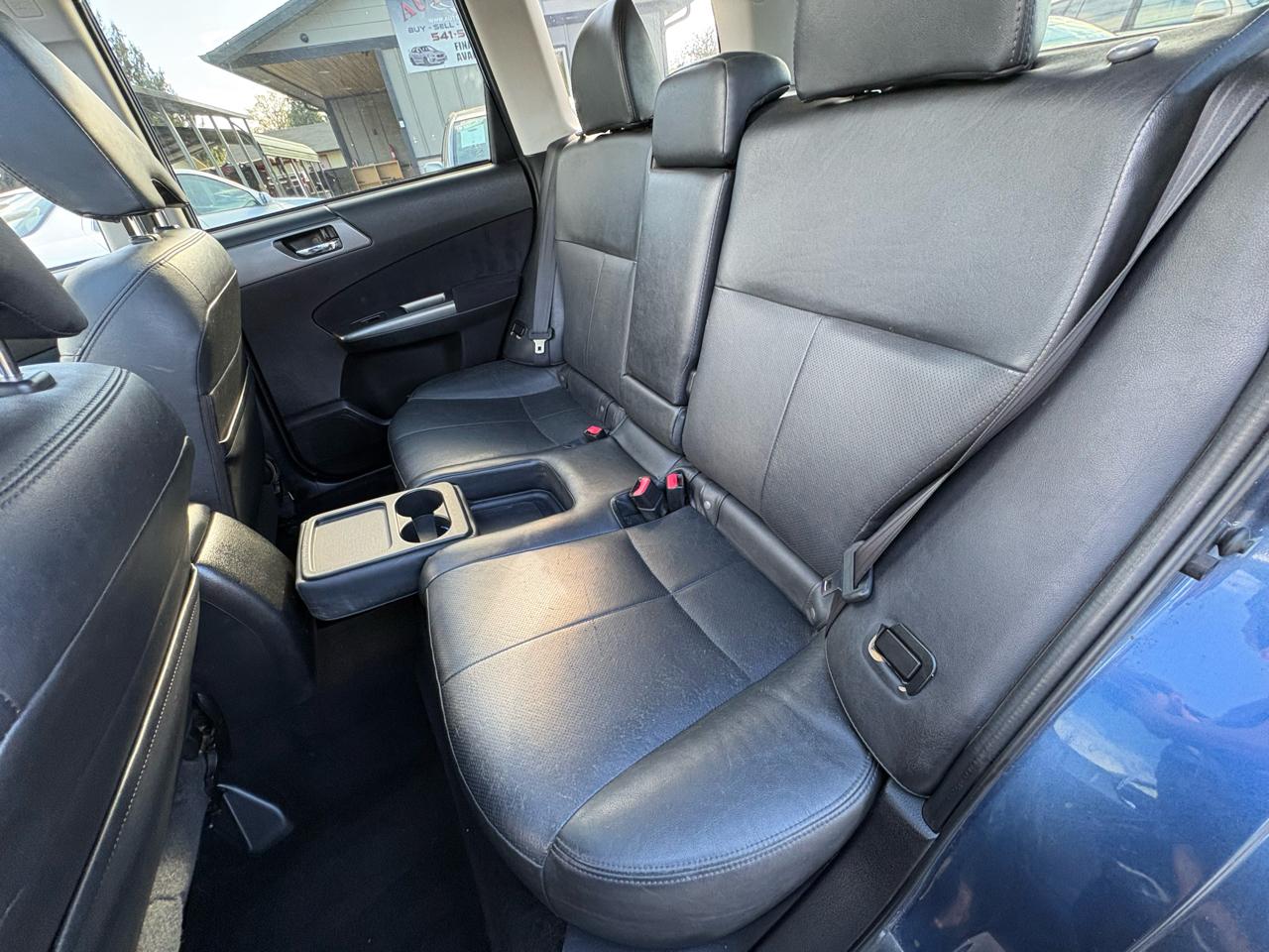 Subaru Forester 2.5X Touring 2012