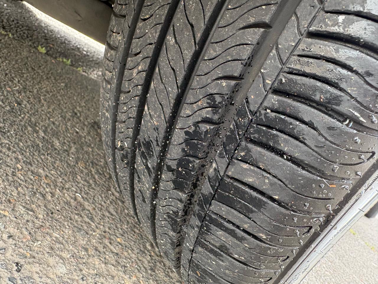 Toyota Camry 4dr Sdn I4 Auto XLE (Natl) 2000