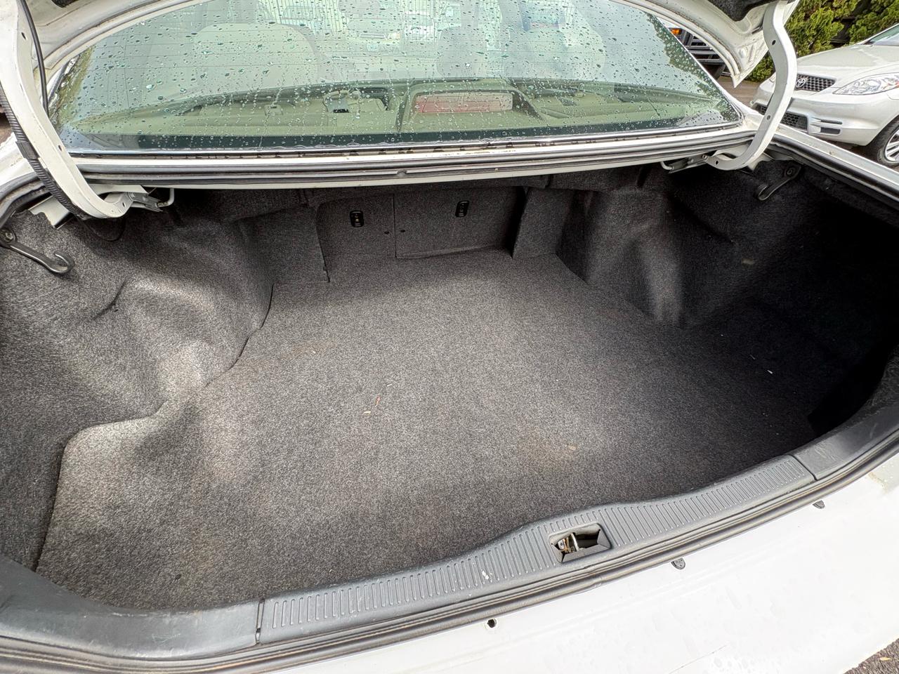 Toyota Camry 4dr Sdn I4 Auto XLE (Natl) 2000