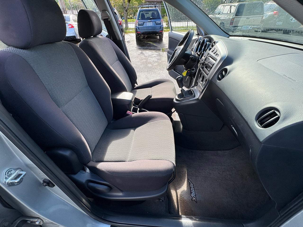 Toyota Matrix 2WD 2004