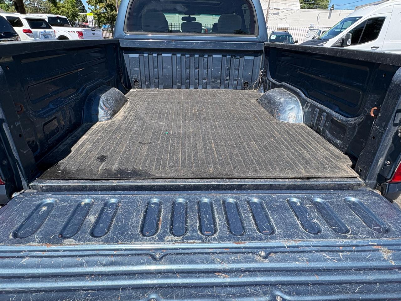 Toyota Tundra SR5 4.7L Double Cab 4WD 2005