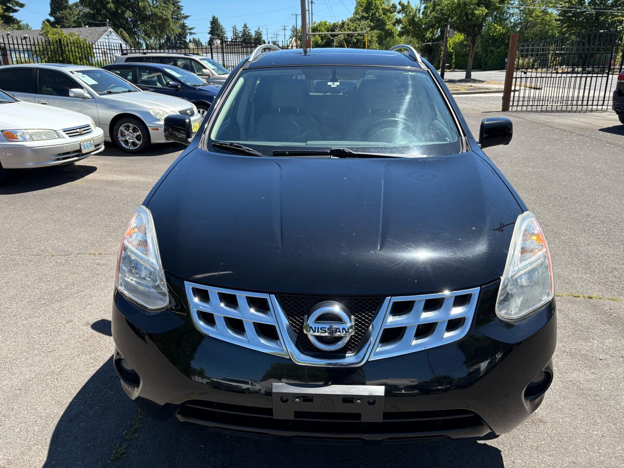 Nissan Rogue S AWD 2012
