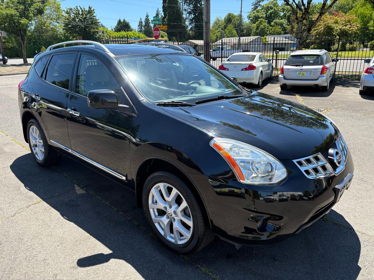 Nissan Rogue S AWD 2012
