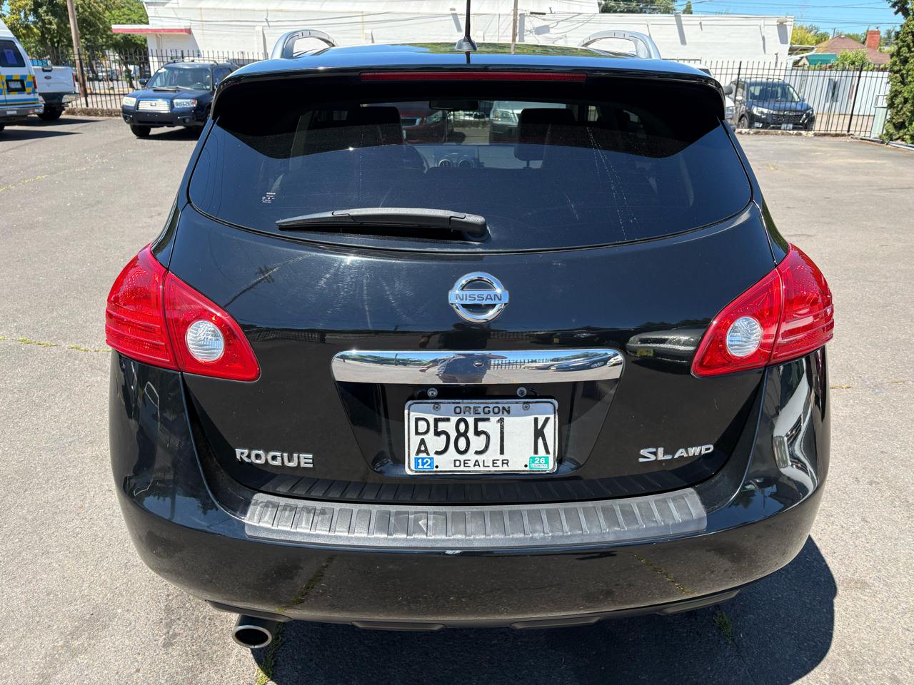 Nissan Rogue S AWD 2012