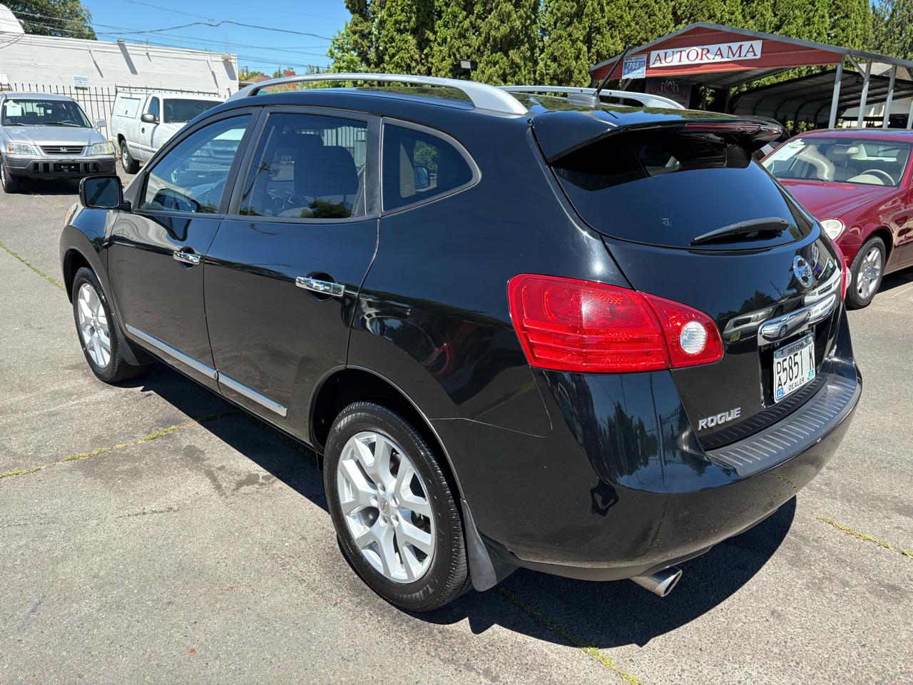 Nissan Rogue S AWD 2012
