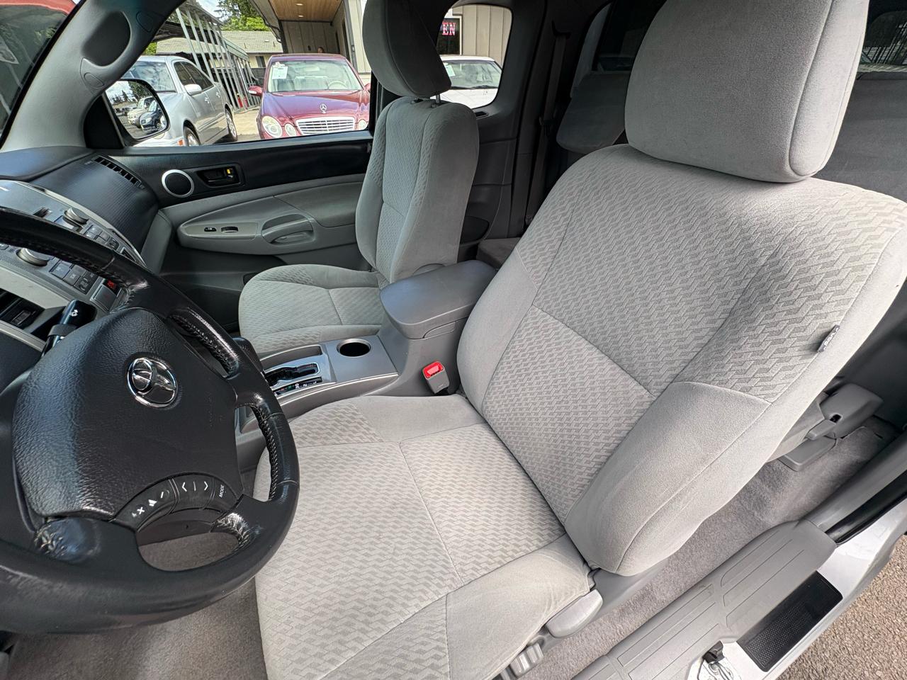 Toyota Tacoma Access Cab 2WD 2010
