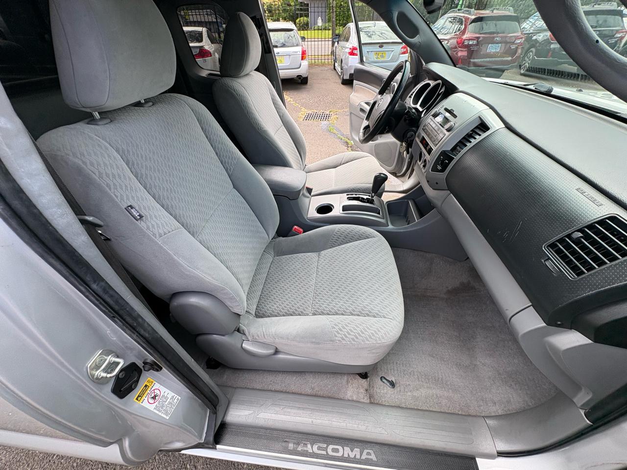 Toyota Tacoma Access Cab 2WD 2010