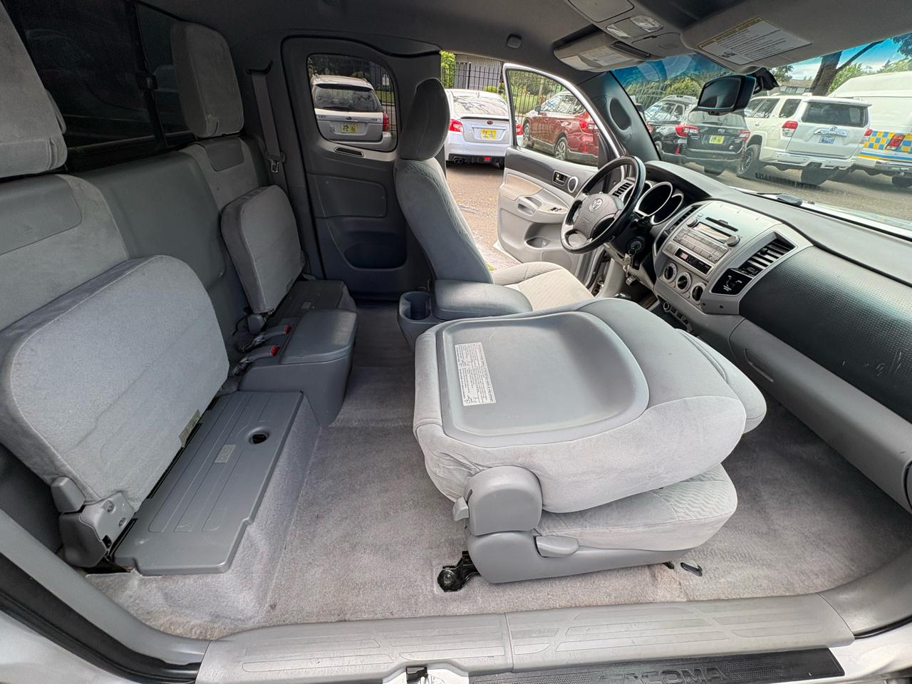 Toyota Tacoma Access Cab 2WD 2010