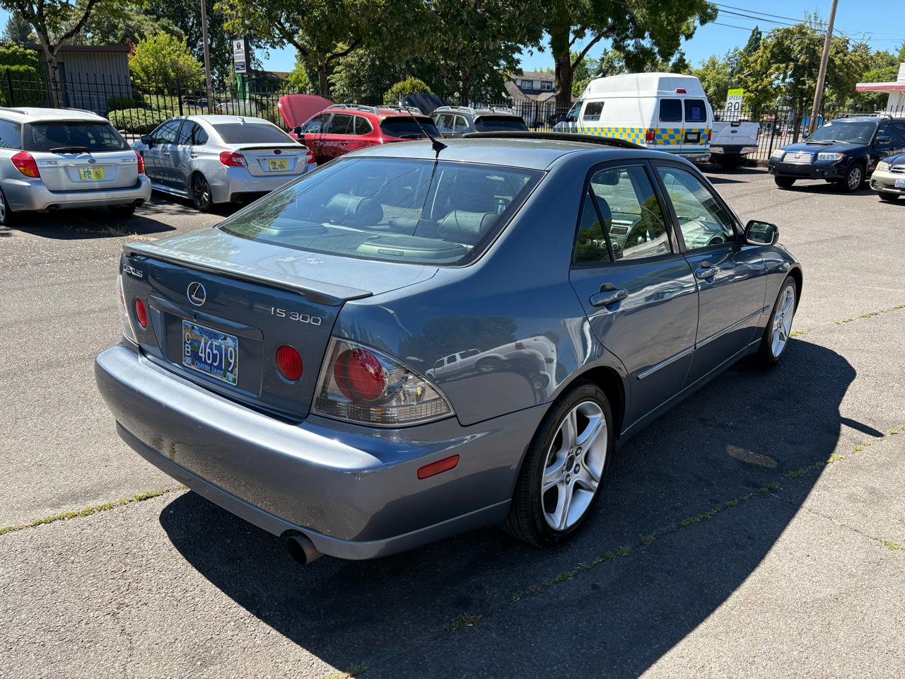 Lexus IS 300 5-Speed Sedan 2005