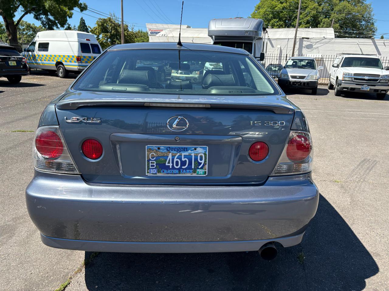 Lexus IS 300 5-Speed Sedan 2005
