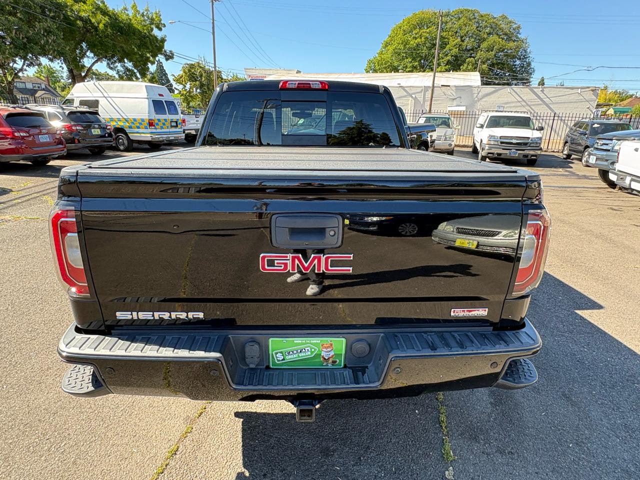 GMC Sierra 1500 4WD Crew Cab 147" Elevation 2016